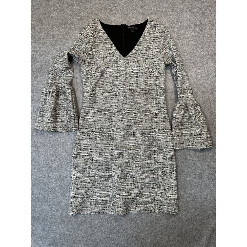 Banana Republic‎ Bell Sleeve Sheath Dress Medium Black White Tweed Textured